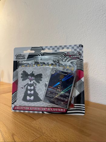 Pokémon Tripack EV10.5 Flamme Blanche
