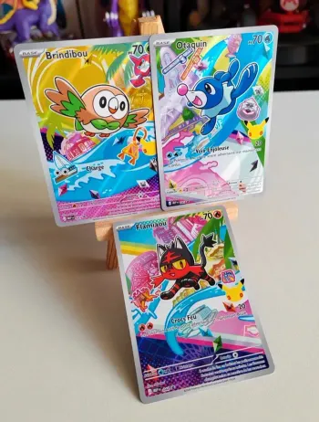 Cartes Pokémon / Lot de 3 série 1 (30 ans) Brindibou, Otaquin & Flamiaou / Toploader + Sleeve