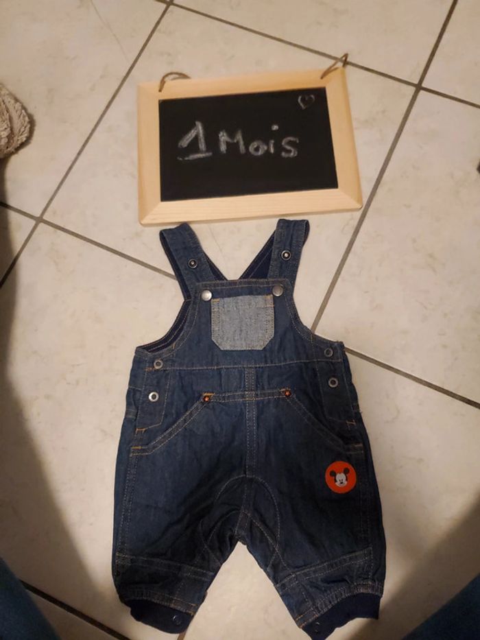 Salopette 1 mois