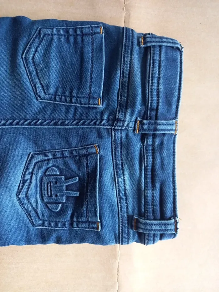 Jeans 6 mois - photo numéro 8