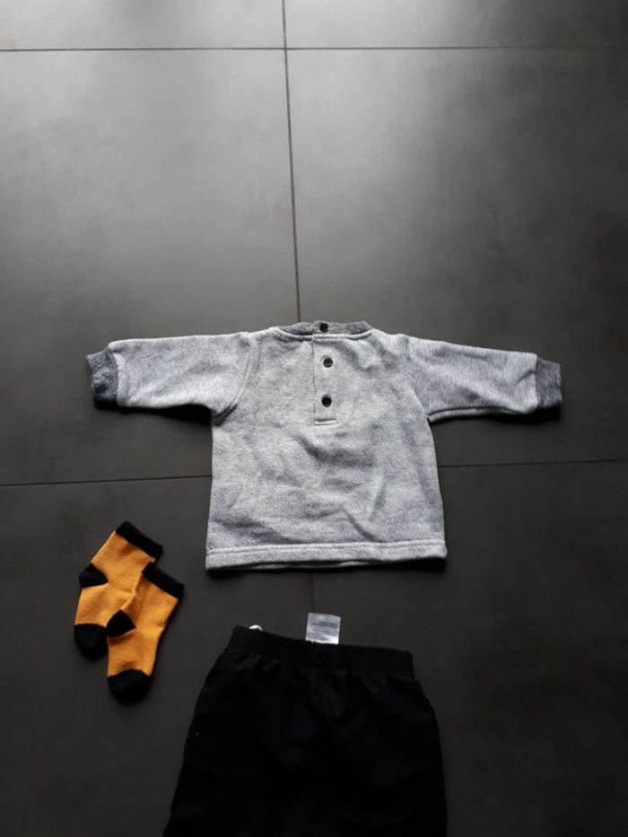 Ensemble 3 pièces sweat chaud pantalon élastiqué chaussettes 6 mois - photo numéro 9