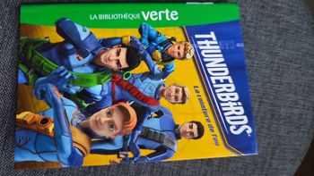 Livre thunderbirds la ceinture de feu