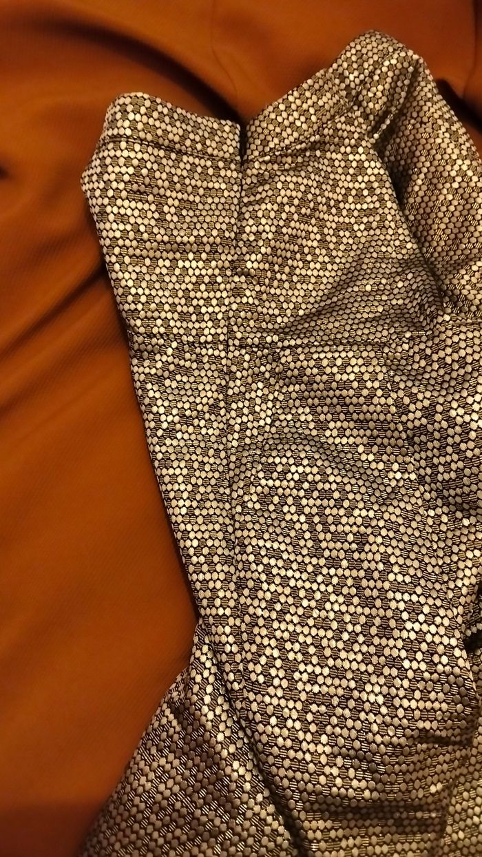 Robe bustier de soirée courte - photo numéro 6