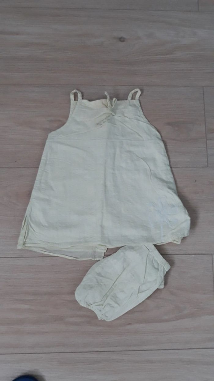 Robe 6 mois - photo numéro 2