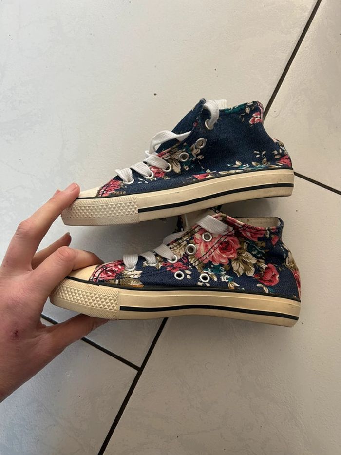 Chaussures en jean neuve - photo numéro 2