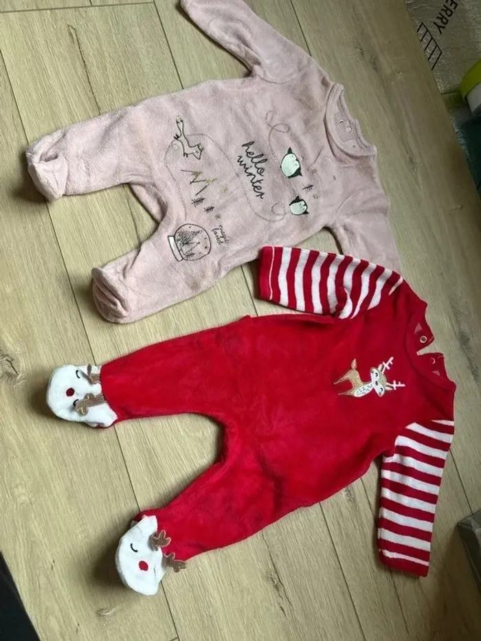 Lot 2 pyjamas hiver Rennes noël Verbaudet & Kiabi 1 mois