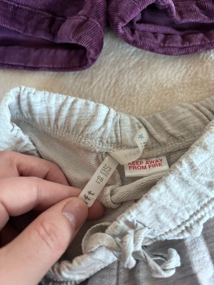 🌸Lot de 2 shorts taille 3 ans 🌸 - photo numéro 2