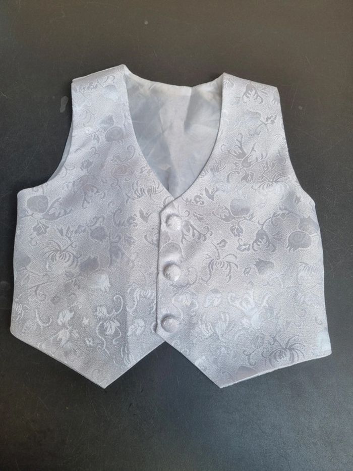 Haut de costume blanc