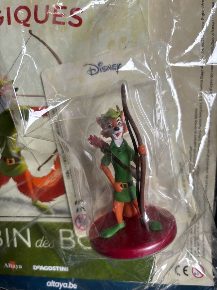 Figurine + Livre Robin des Bois n 19 Les Audiocontes Magiques Disney Altaya - photo numéro 2