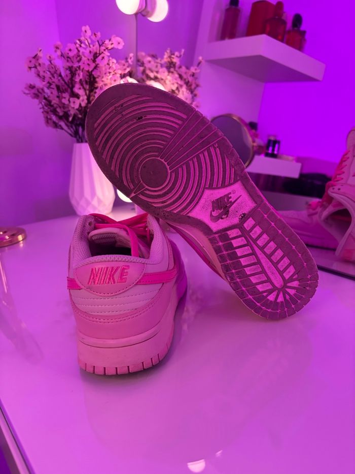 nike dunk low rose - photo numéro 5