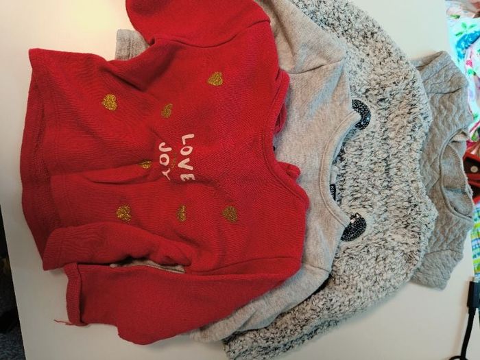 Lot 4 pull Kiabi 18 mois