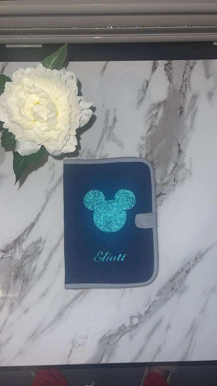 Protège carnet de santé bébé