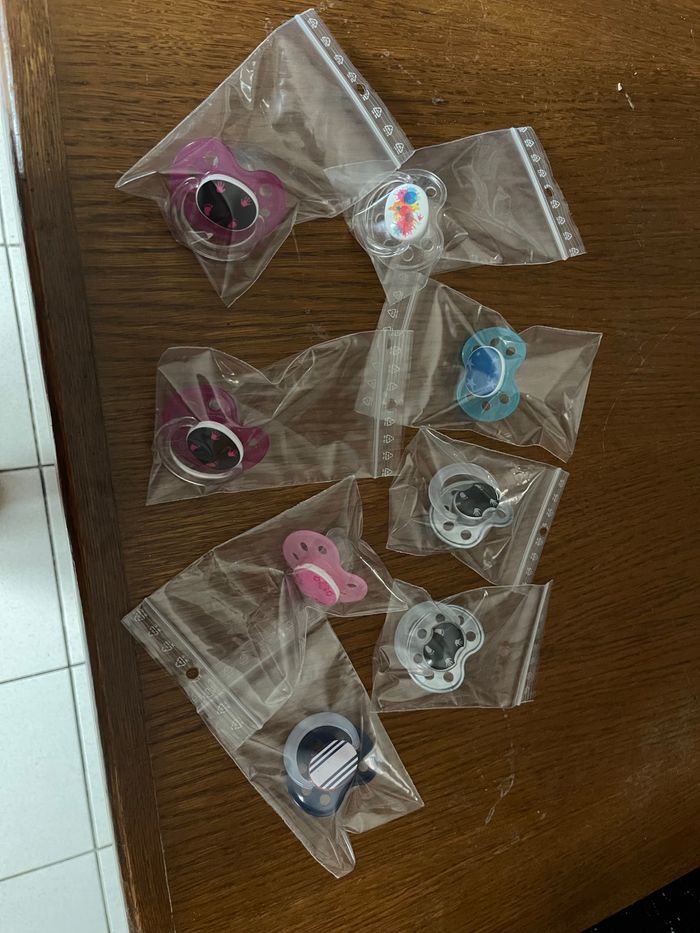 Lot de 8 tétines