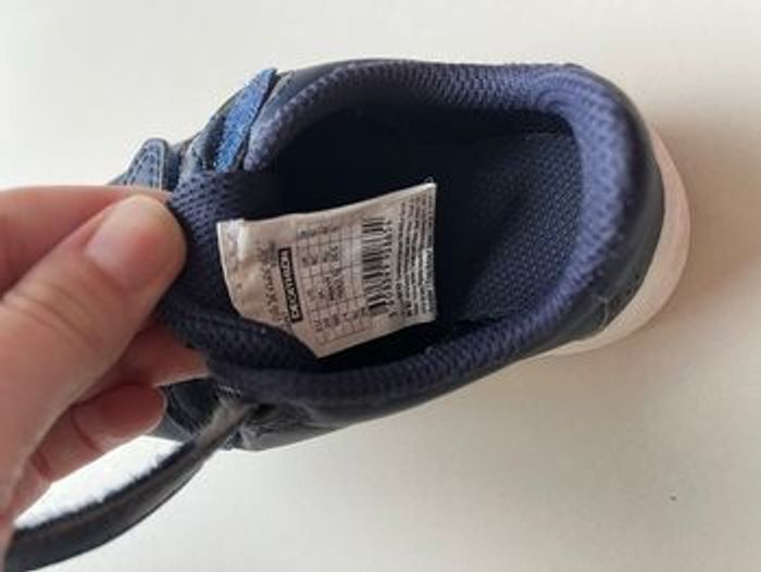 Baskets Artengo Taille 28 - photo numéro 4