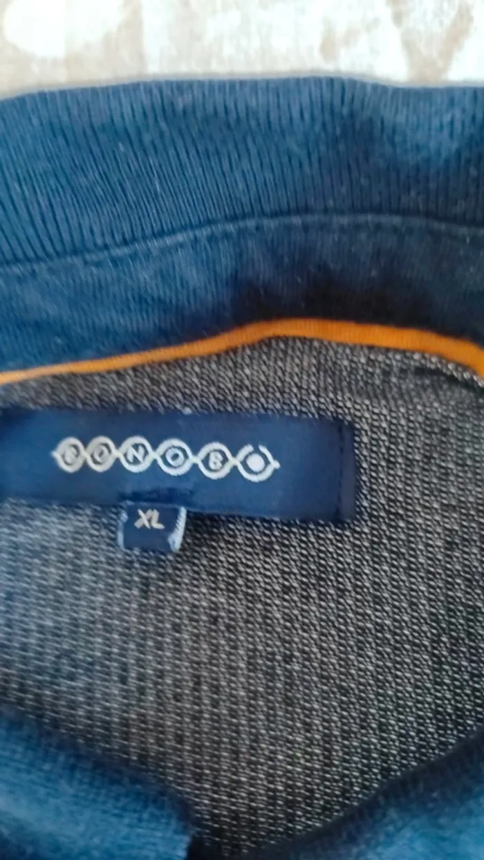 Polo taille XL - photo numéro 2