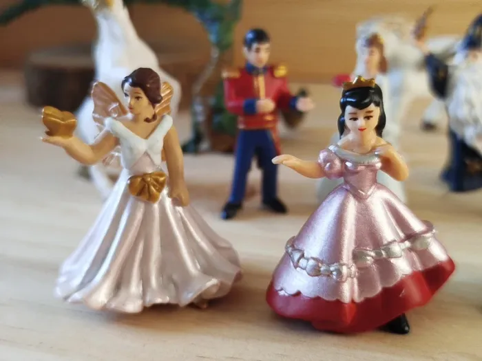 PAPO mini figurines personnages - licorne - dragon - photo numéro 3