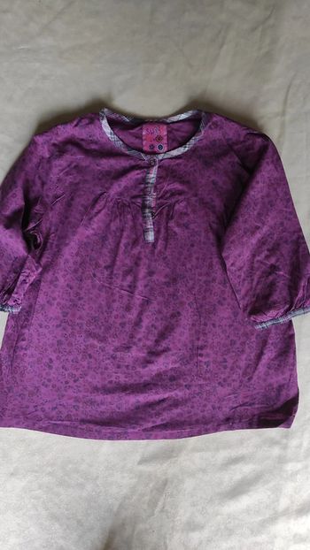 Tunique violette fleurie