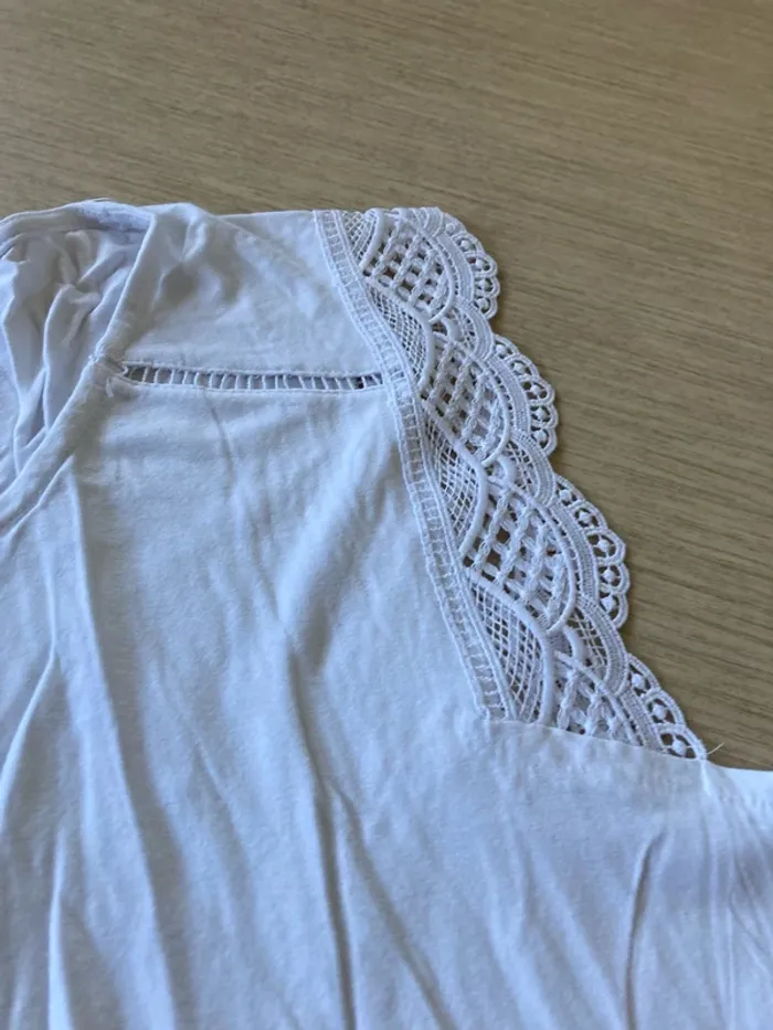 Débardeur à broderies - photo numéro 2