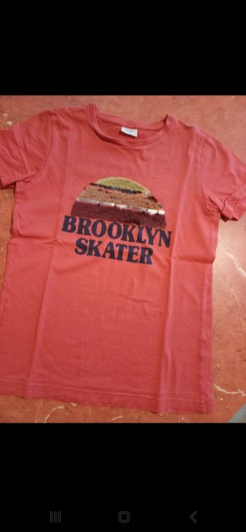 T.shirt garçon taille 8 ans