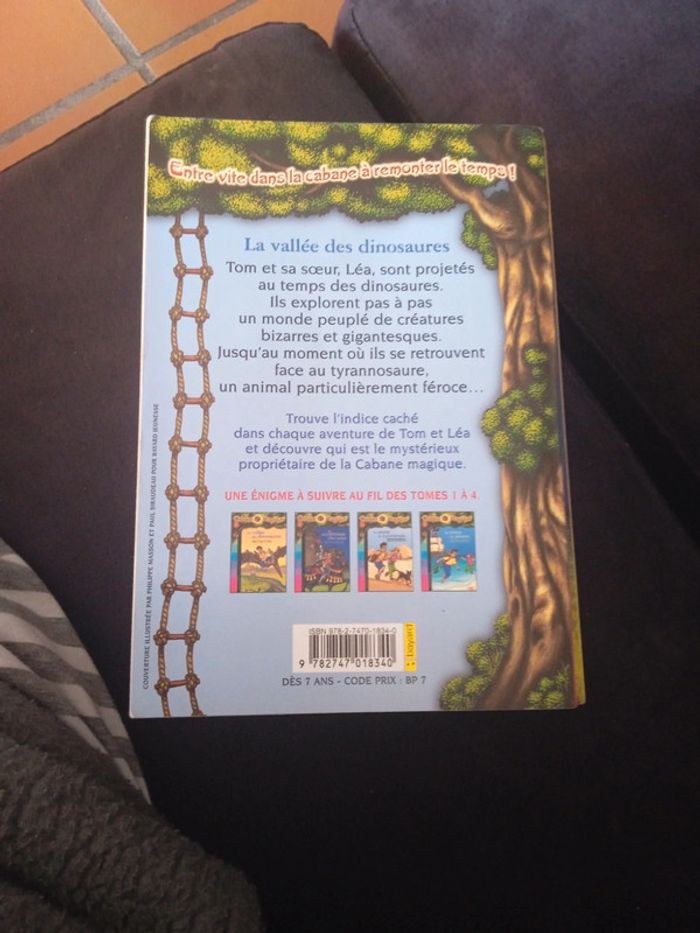 La vallée des dinosaures collection la cabane magique tome 1 - photo numéro 2