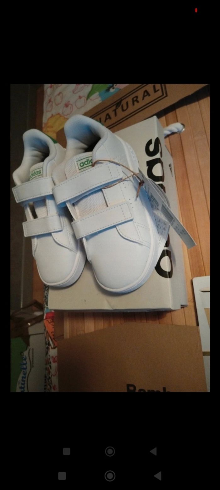 Adidas mixtes vertes taille 27 - photo numéro 3