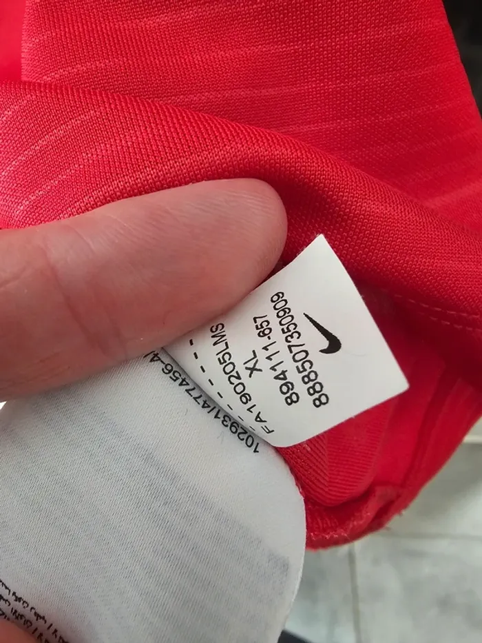 T-shirt nike Dri-FIT rouge xl 13/15ans sport football - photo numéro 6