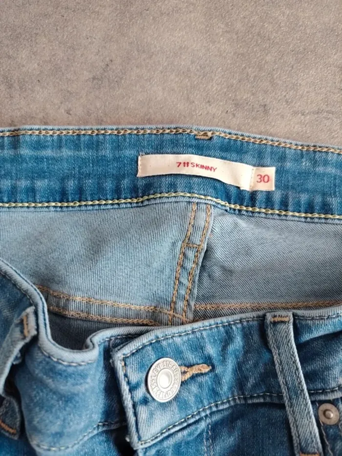 Lévi's 711 w30 slim - photo numéro 5