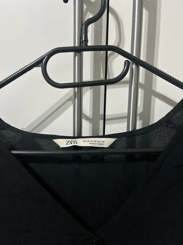 Blouse noire Zara - photo numéro 2