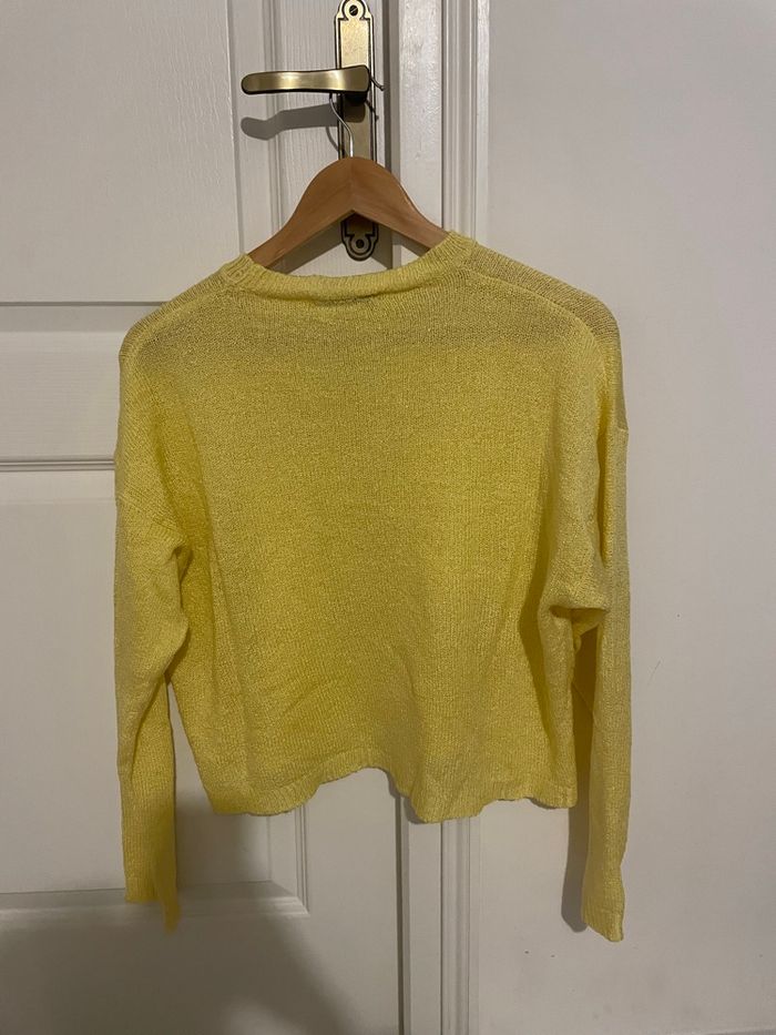 Pull léger jaune - photo numéro 2