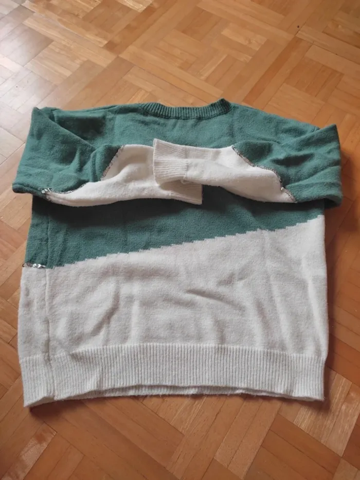 Pull chaud - photo numéro 2