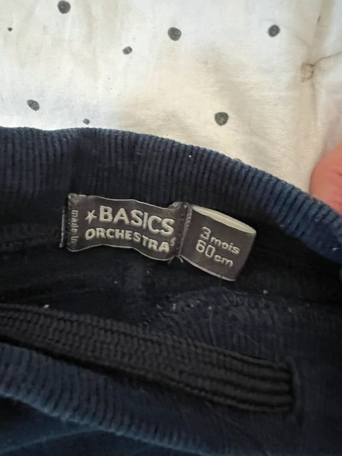 2 joggings bleu marine 3 mois - photo numéro 2