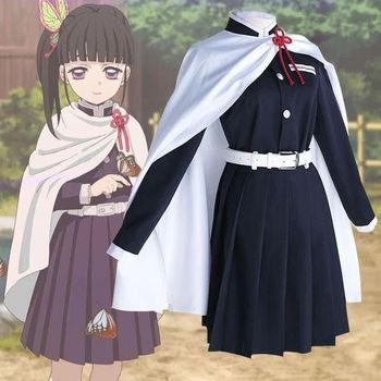 Cosplay femme Kanao dans demon slayer