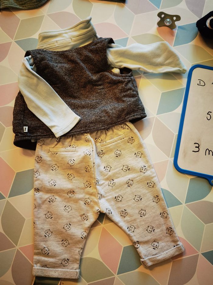 D1307 - ensemble garçon 3 mois - photo numéro 4