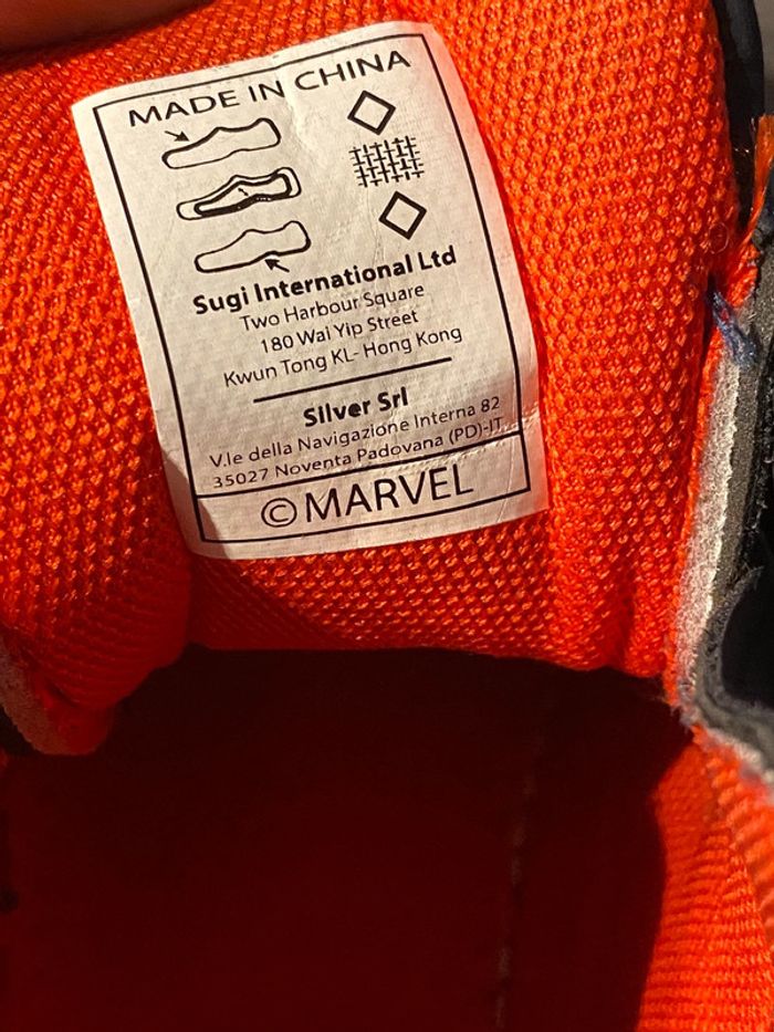 Baskets hautes marine Marvel Spiderman taille 29 - photo numéro 9