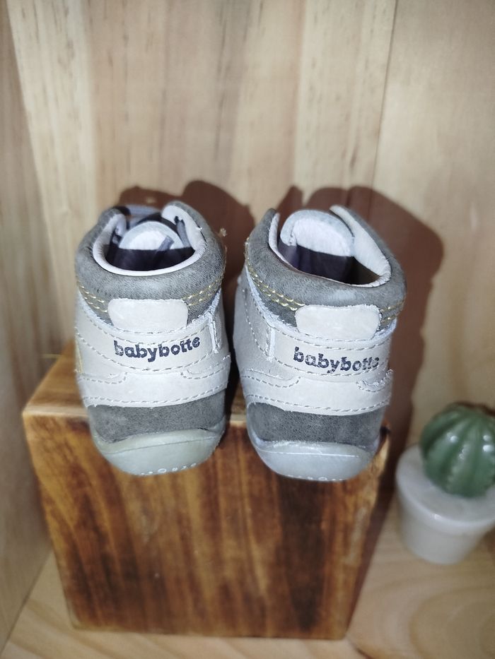 Chaussure bébé garçon p.17 - photo numéro 4