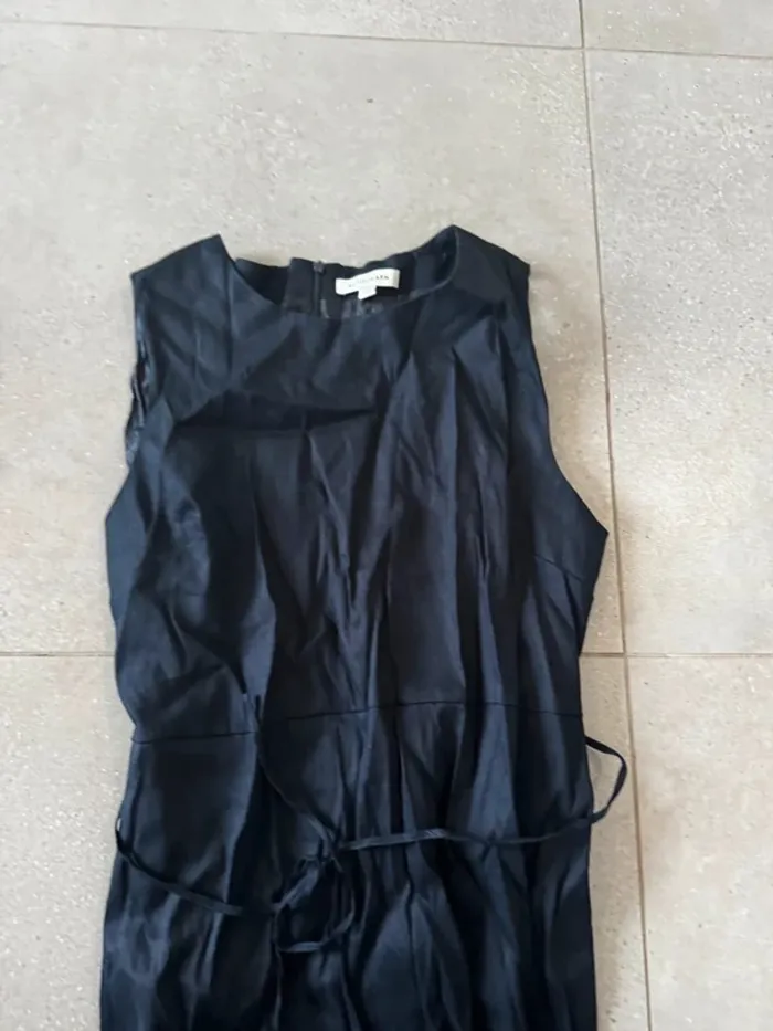 Longue robe navy Autograph, taille XL/XXL, très bon état, 55cm aisselle à aisselle, - photo numéro 2