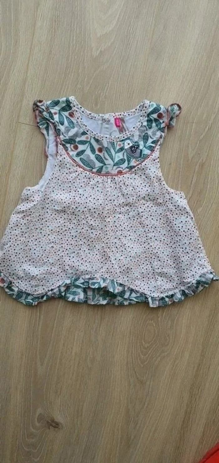 Blouse sans manches 100% coton. 4 ans.