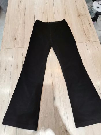 Pantalon velours patte d'eph taille 146-152 noir 10 ans