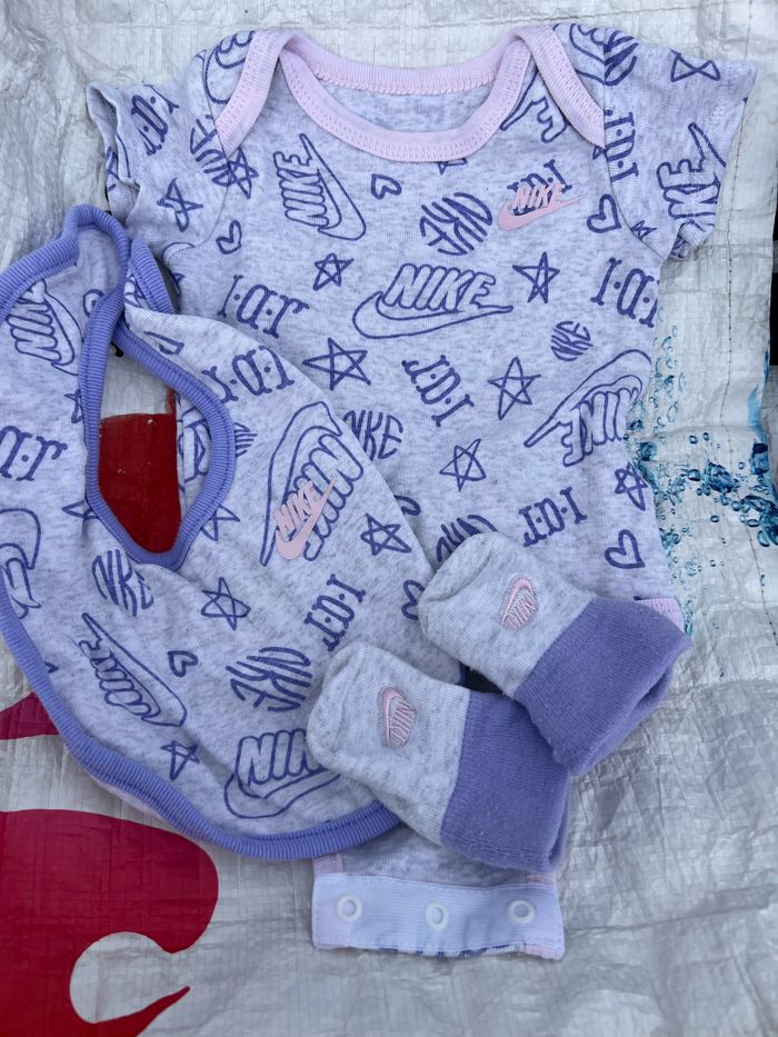 Ensemble Nike bébé