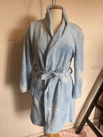 Peignoir sans etiquette de taille correspond à un 40-42