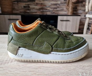 Basket Nike homme 38.5