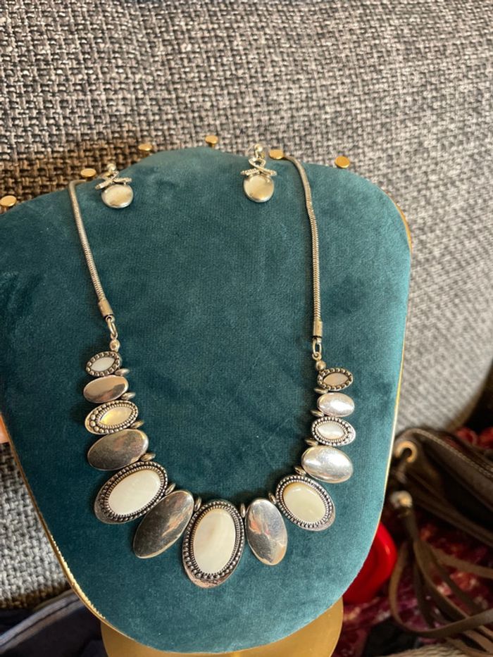 Collier - photo numéro 9