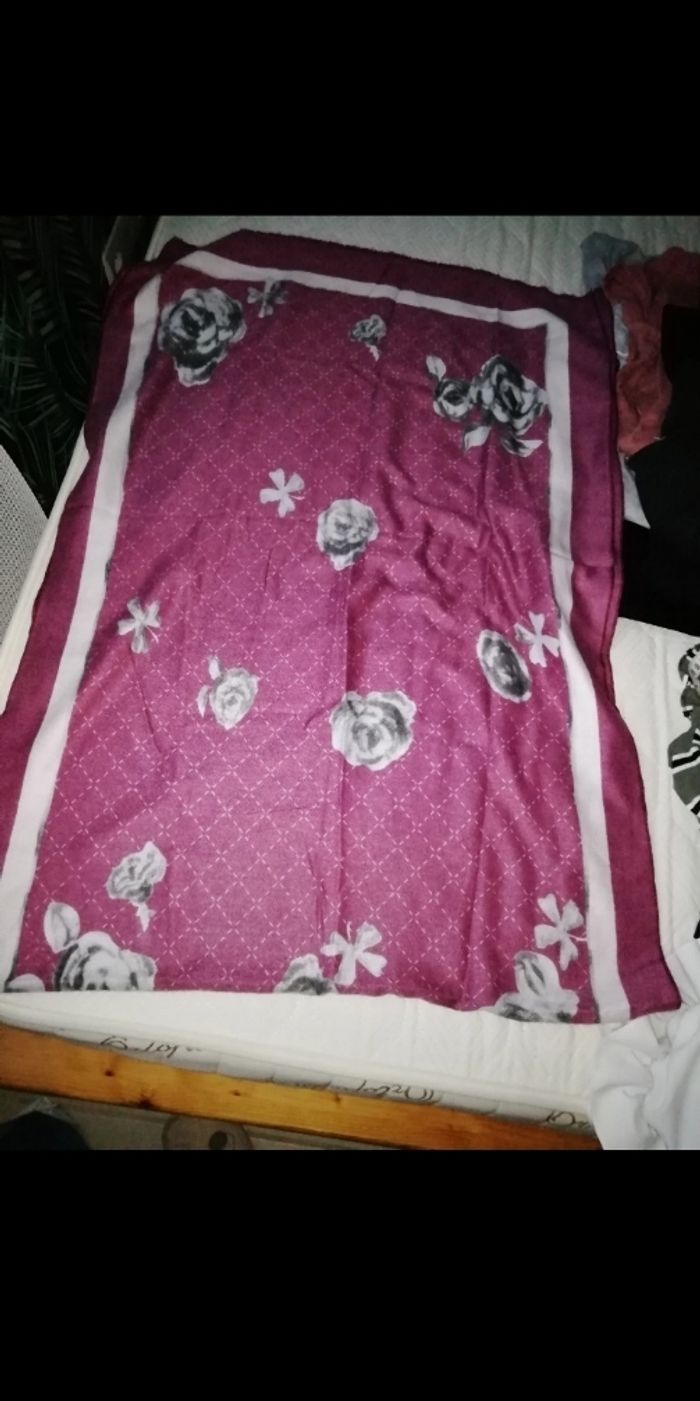 Foulard, étaule - photo numéro 2