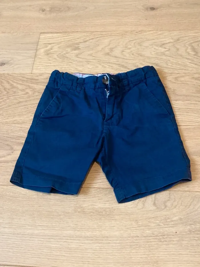 Joli short 4 ans