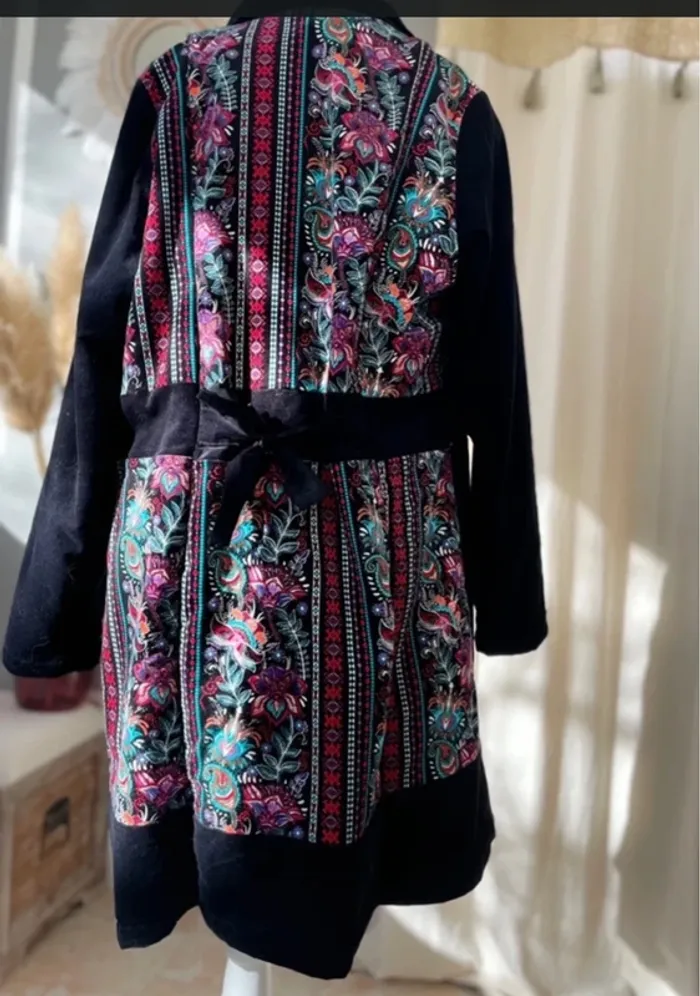 Magnifique manteau bohème chic doux et chaud . - photo numéro 11