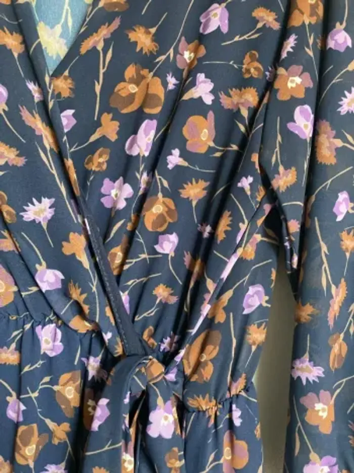 Robe Paprika neuve – Cache-cœur fleuri doublée – Taille 2 - photo numéro 3