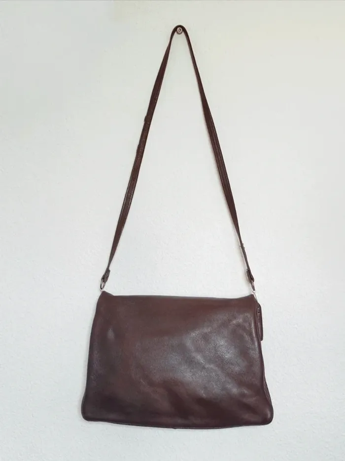 Pochette bandoulière détachable cuir marron anse argent 70-80 vintage - 27×24cm - photo numéro 5