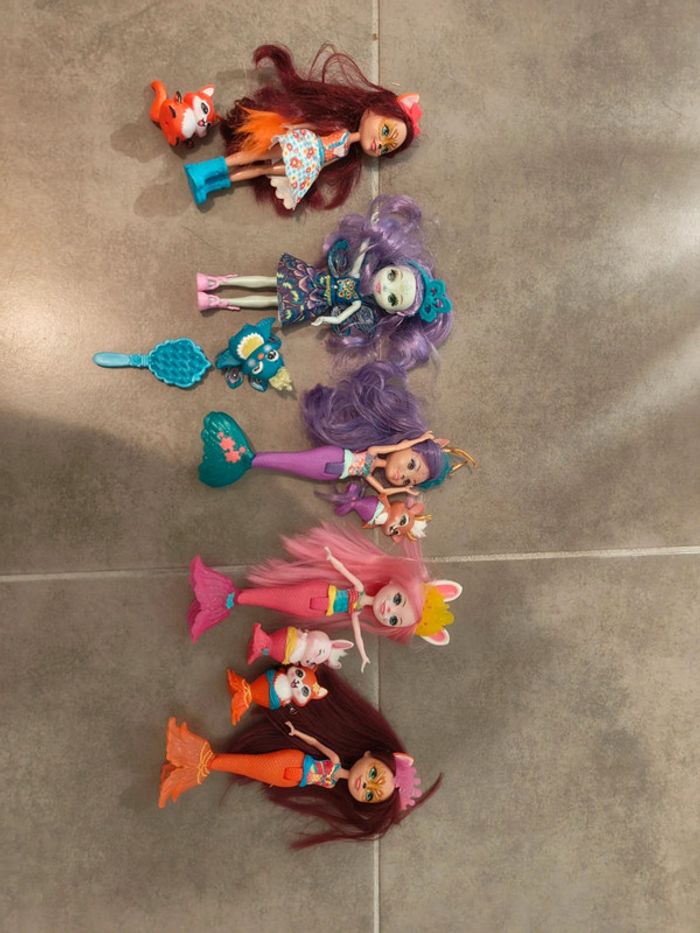 Lot enchantimals