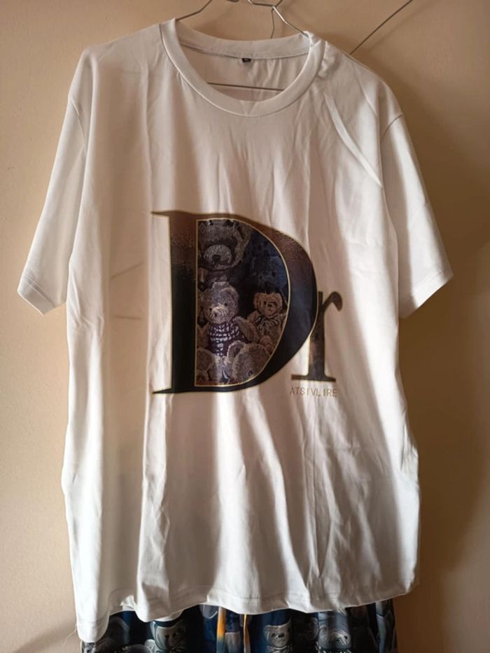 Tee-shirt de très bonne qualité.