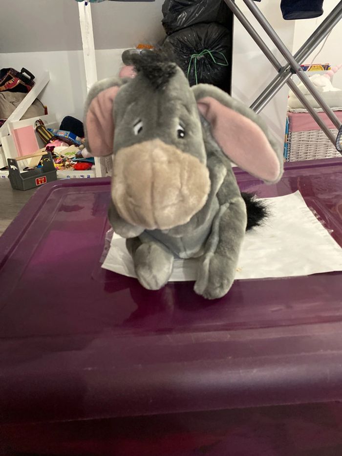 Peluche bourriquet de chez Disney